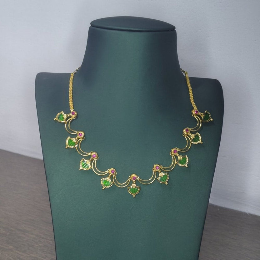 Kerala Palakka Green Stone Necklace – Vasudha Alankara